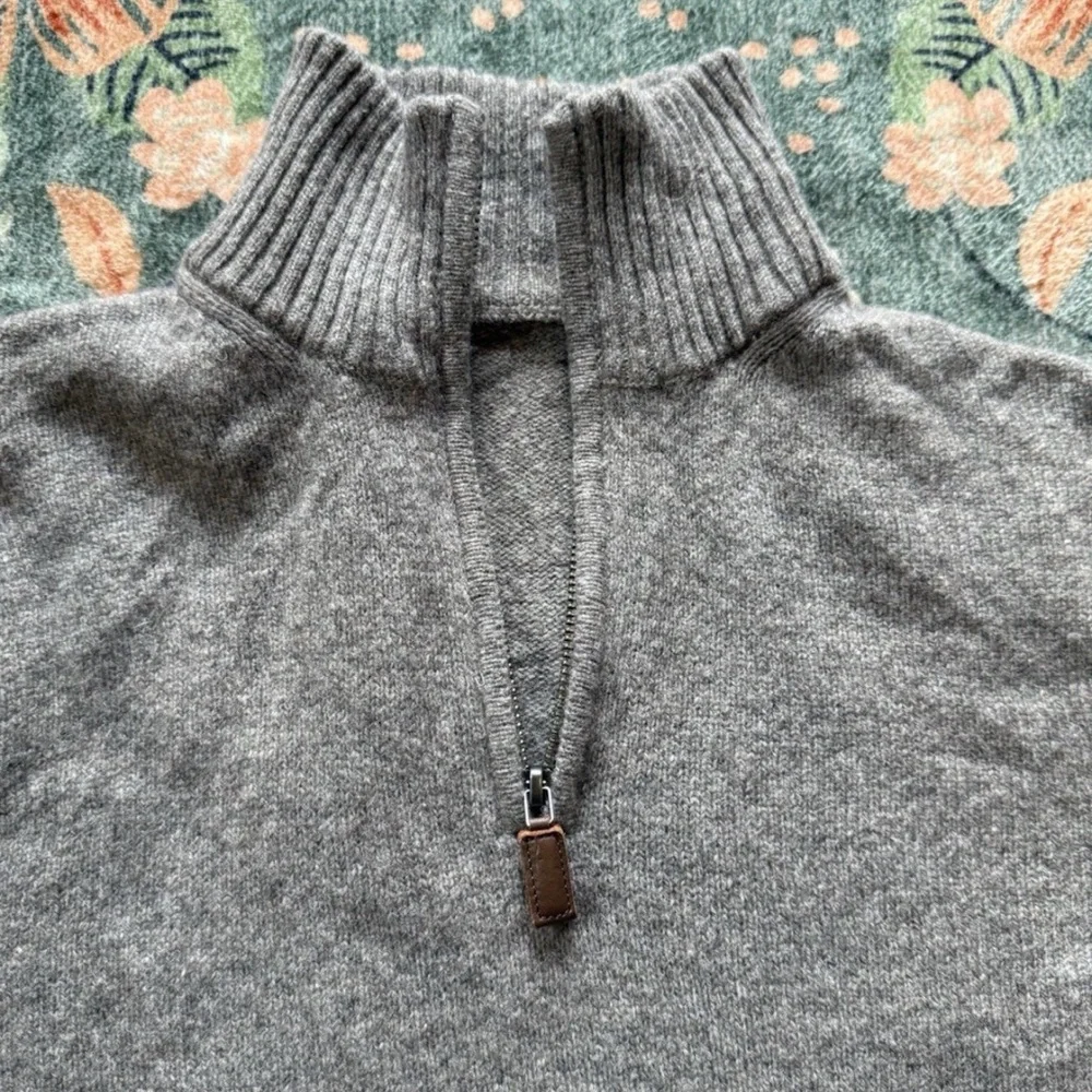 J‎ Crew Men’s 100% Lambswool Quarter Zip Pullover Sweater Size L Gray Knit FLAW